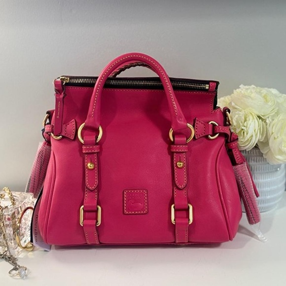 Meet the Posher Handbags - Bourke purse with original tags still attached: never used